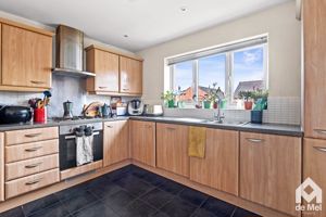 Photo 8- click for photo gallery